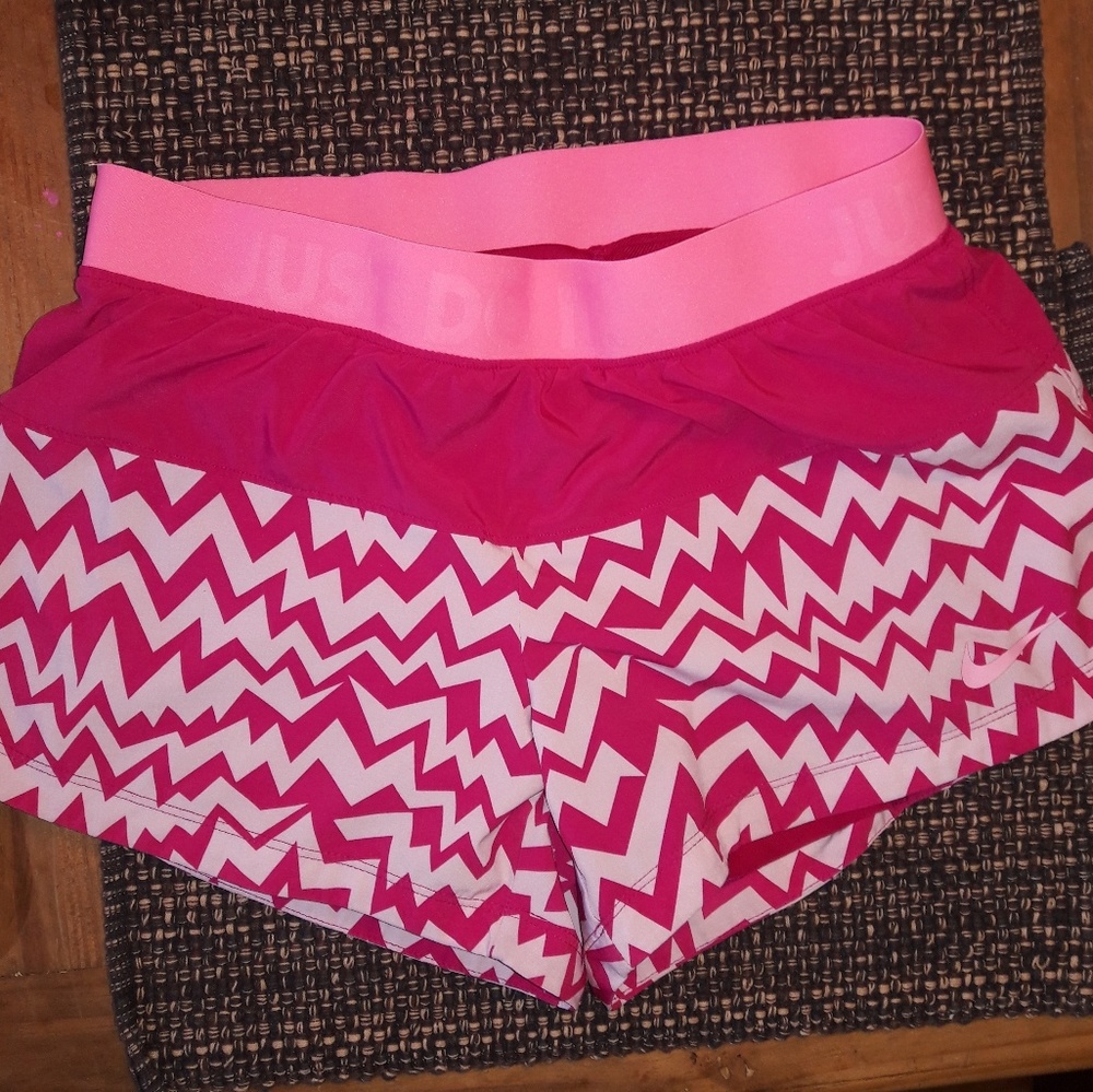 Nike small running shorts